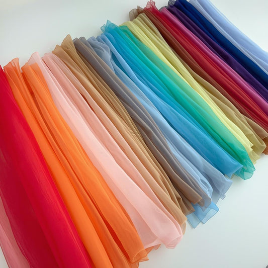 How to Choose the Right Fabric Color for Wedding Backdrops and Event Draping