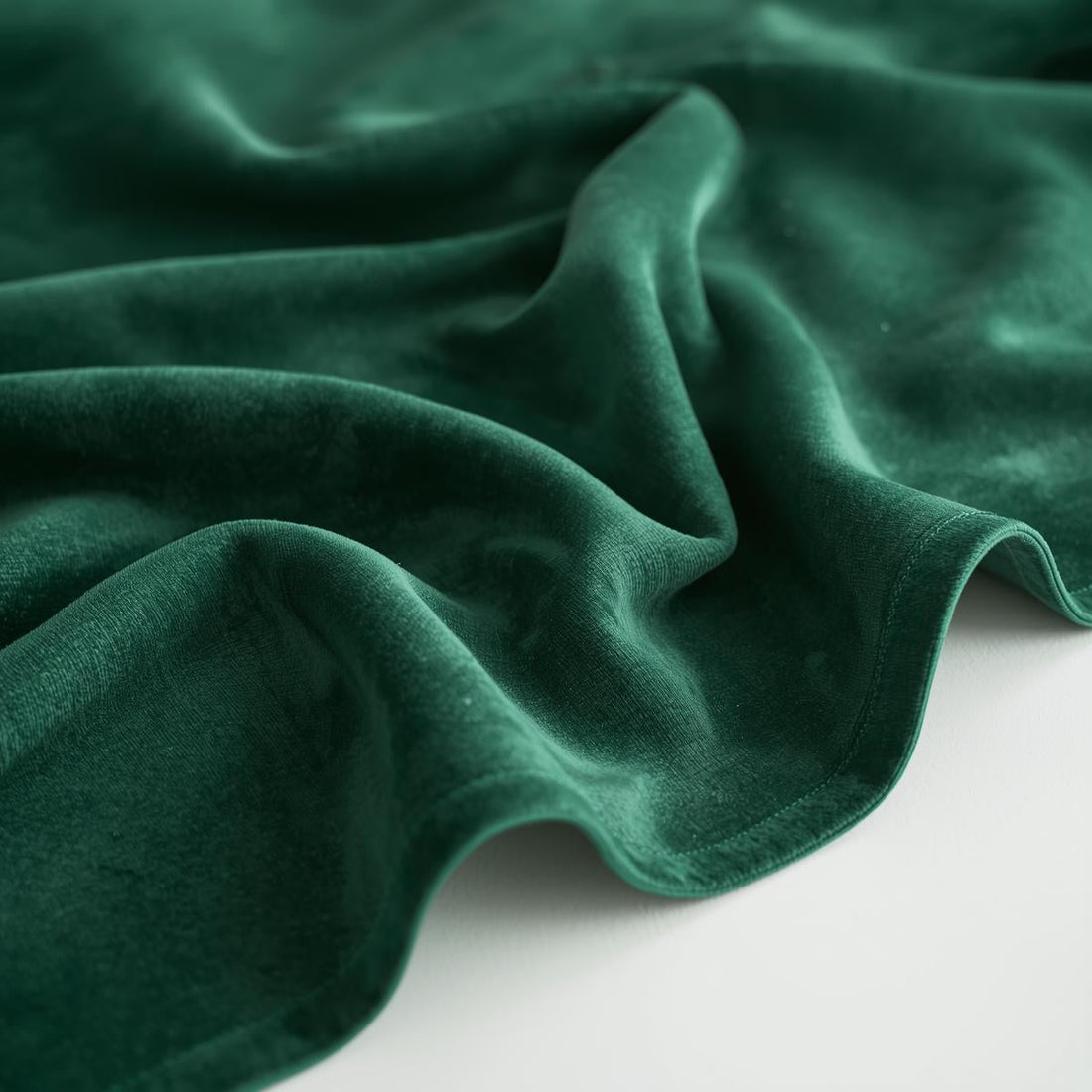 Velvet Fabric for Elegant Weddings and Luxury Events