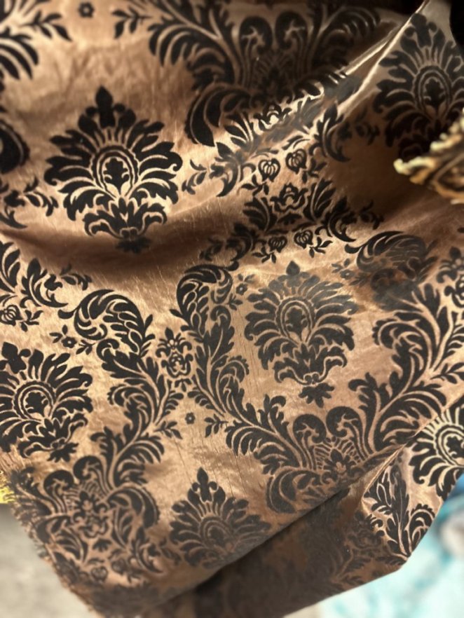 Flocked Damask Taffeta Fabric