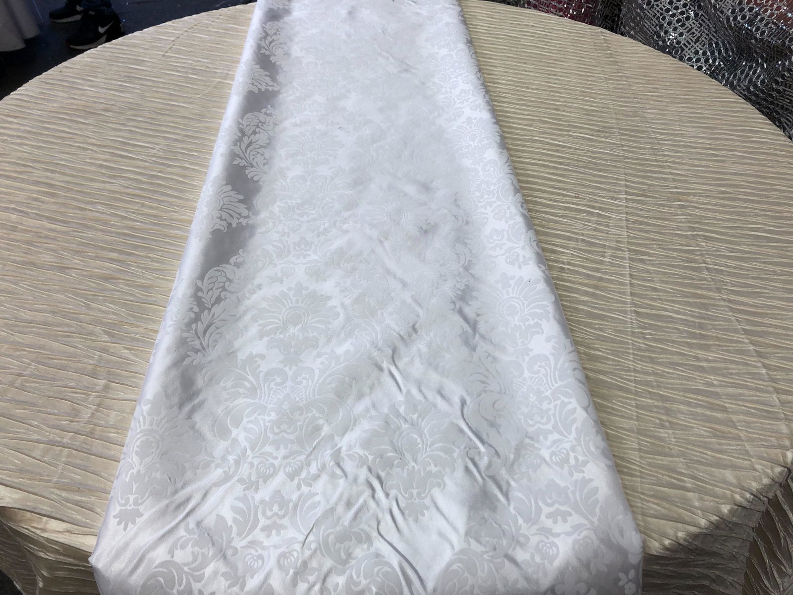 Damask Flocking Taffeta Table Runners - 14" X 108" Inches Tablecloth 4 pieces - New Star Fabrics