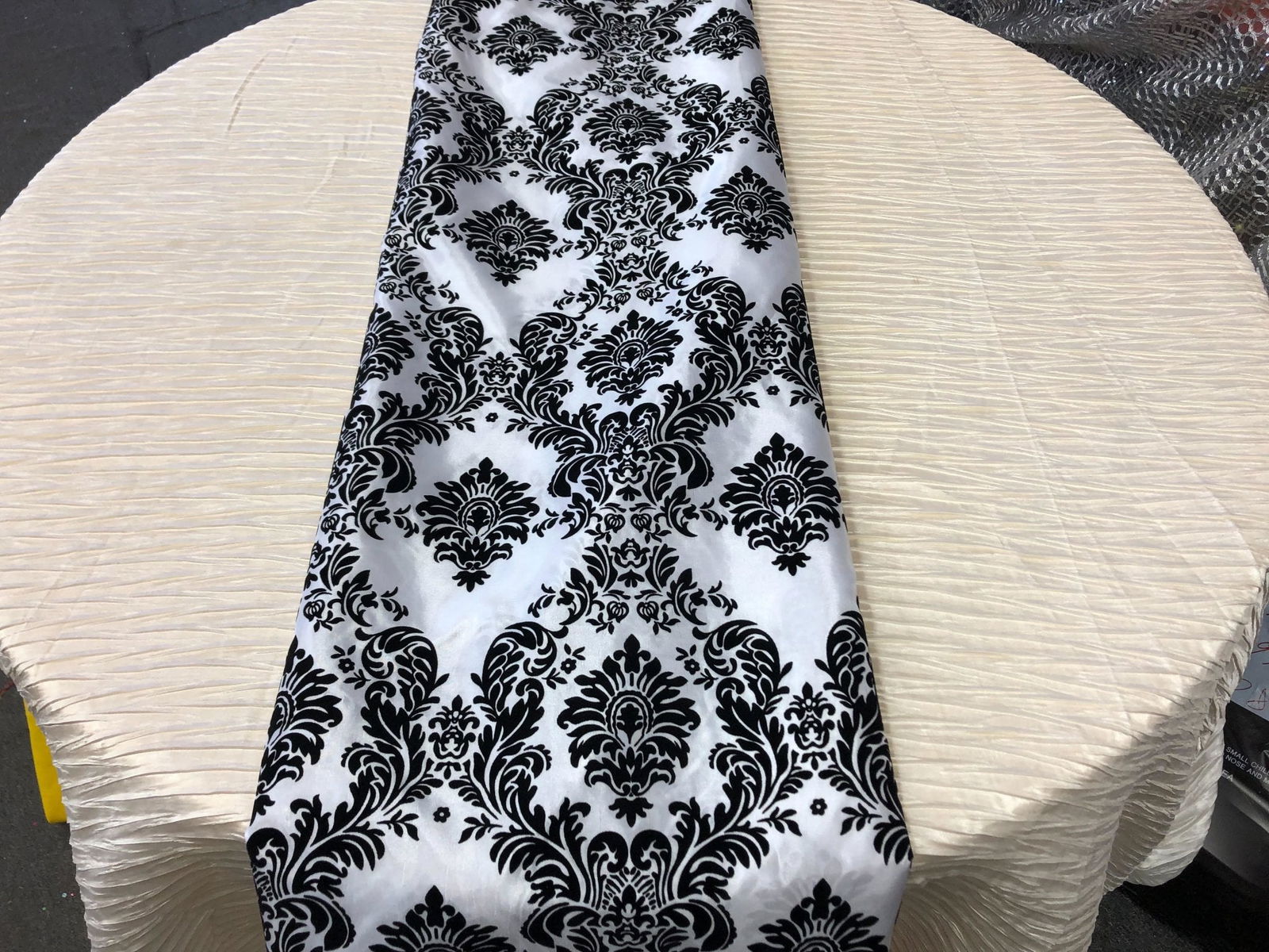 Damask Flocking Taffeta Table Runners - 14" X 108" Inches Tablecloth 4 pieces - New Star Fabrics