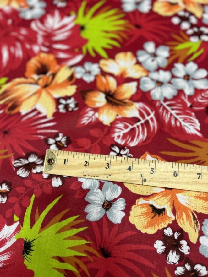 Hawaiian Print Poly Cotton Fabric  by the yard - New Star Fabrics