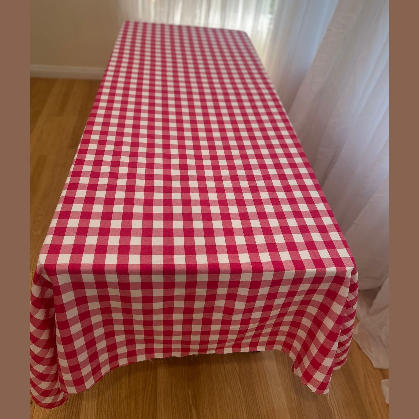 Gingham Checkered Poly Poplin Tablecloth 60 x 120 Inch