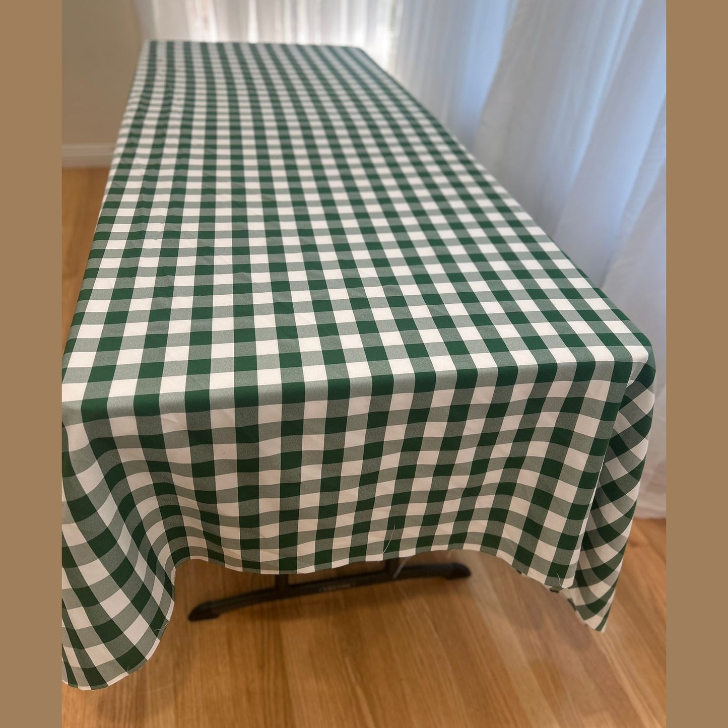Gingham Checkered Poly Poplin Tablecloth 60 x 108 Inch