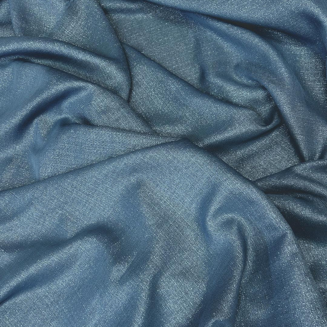 Vintage Linen Fabric with Subtle Shiny Thread – 40 Yard Roll