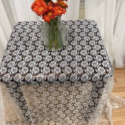 Flower Lace Tablecloth - Amazing Warehouse inc.
